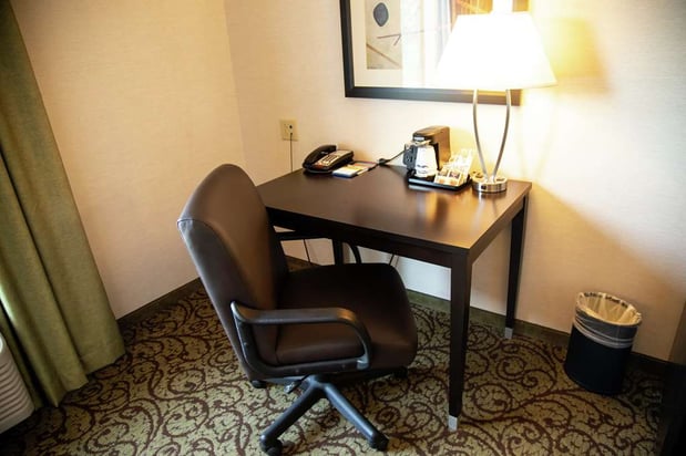Images Hampton Inn & Suites Sharon