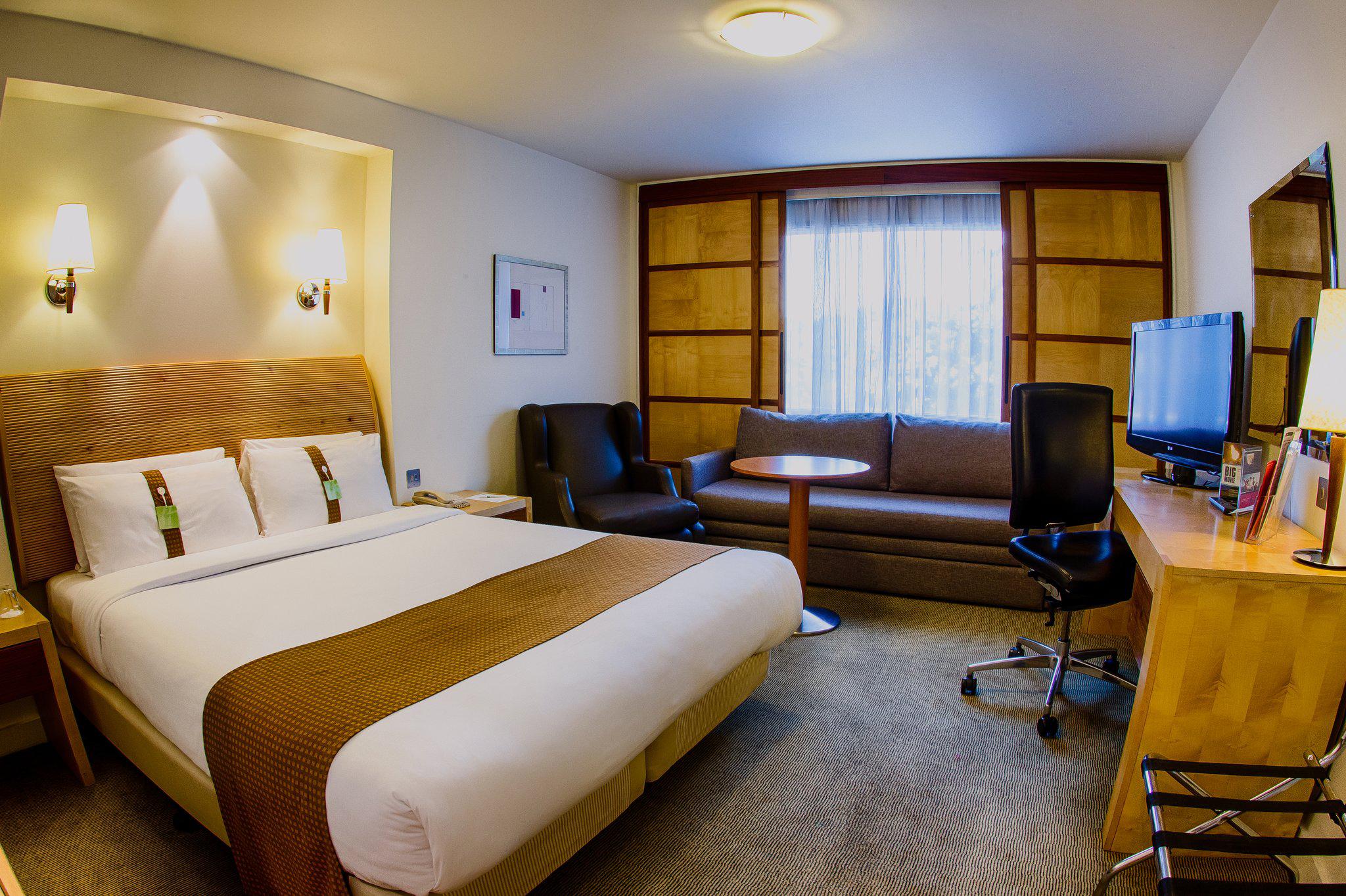 Holiday Inn London - Heathrow M4,JCT.4, an IHG Hotel London 03719 429095