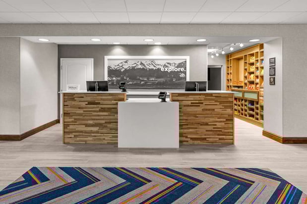 Images Hampton Inn & Suites Fairbanks