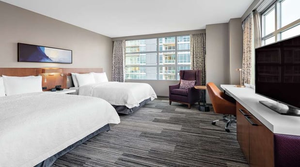 Images Hilton Garden Inn Chicago McCormick Place