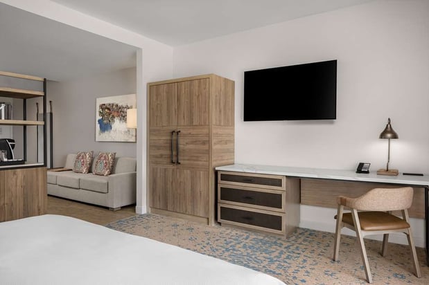 Images The Cassara Carlsbad, Tapestry Collection by Hilton