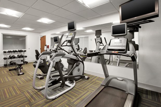 Images Holiday Inn Express & Suites Warrenton by IHG