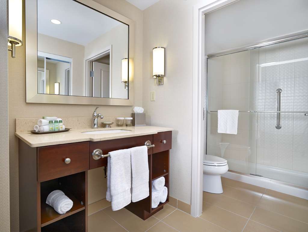 Guest room bath Homewood Suites by Hilton Halifax-Downtown, Nova Scotia, Canada Halifax (902)429-6620