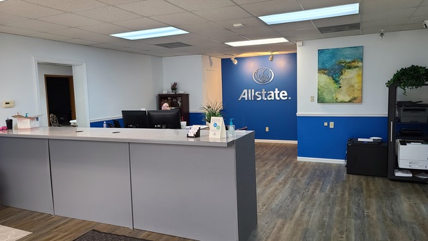 Images Tracie Bibb: Allstate Insurance