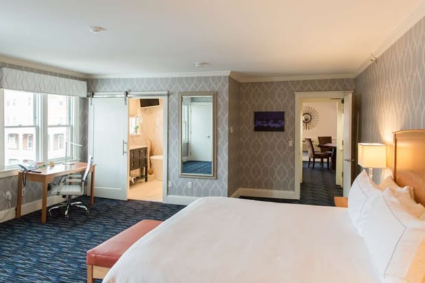 Images Capitol Plaza Hotel Montpelier, Tapestry Collection by Hilton