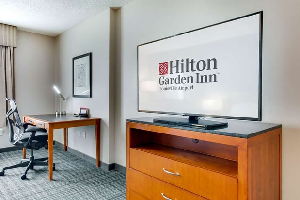 Images Hilton Garden Inn Louisville Airport