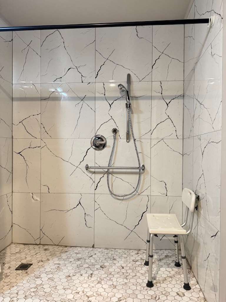 Images Big Bird Inn Wawa, SureStay Collection by Best Western