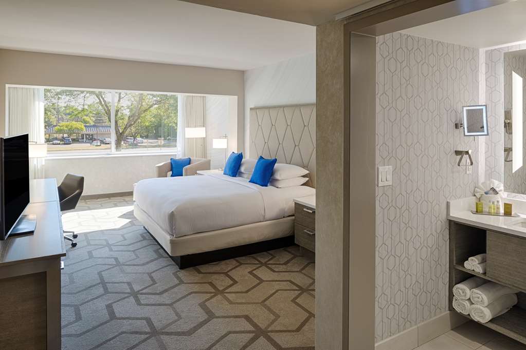 Guest room