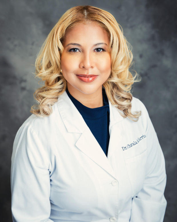 Images Oak Grove Family & Cosmetic Dentistry: Chavala Harris, D.D.S.