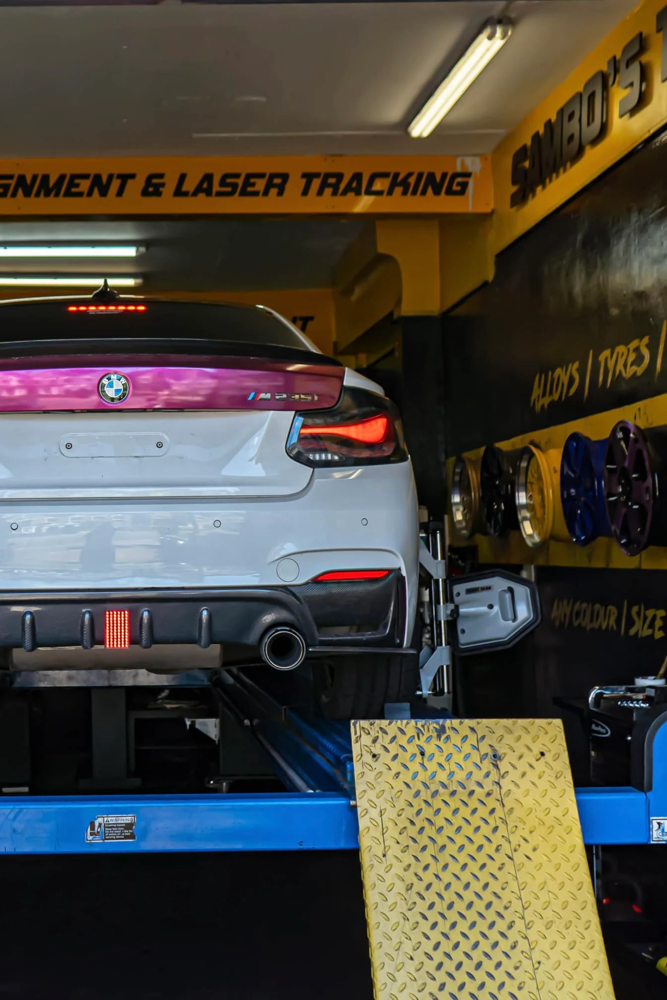 Images Sambo's Tyres