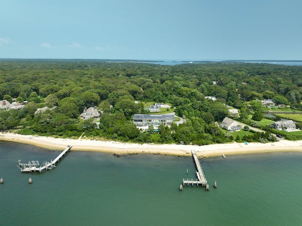 Images Edward Mulderrig Hampton’s Realtor