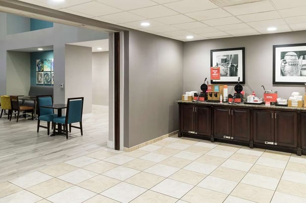 Images Hampton Inn & Suites Panama City Beach-Pier Park Area