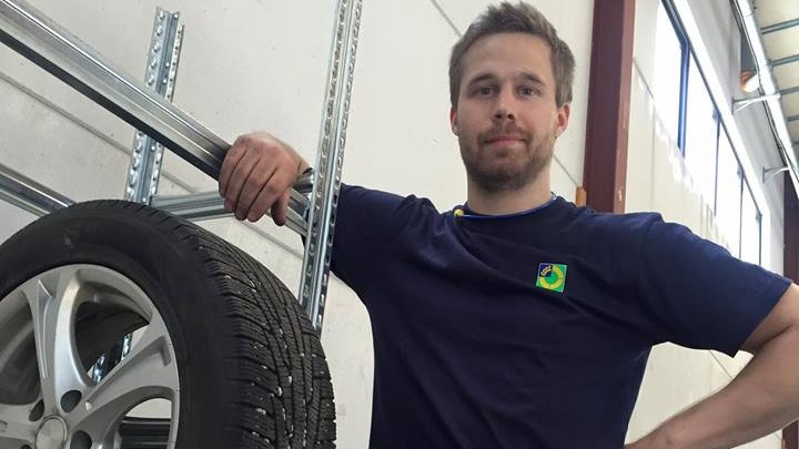 Images Amhults Däck AB