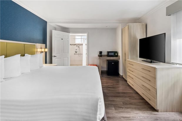 Images SureStay by Best Western Santa Monica
