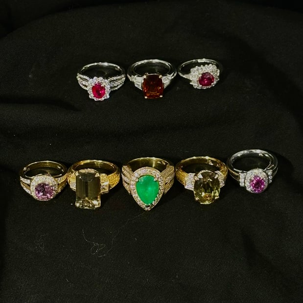 Images Benchmark Estate Jewelers of Palm Beach