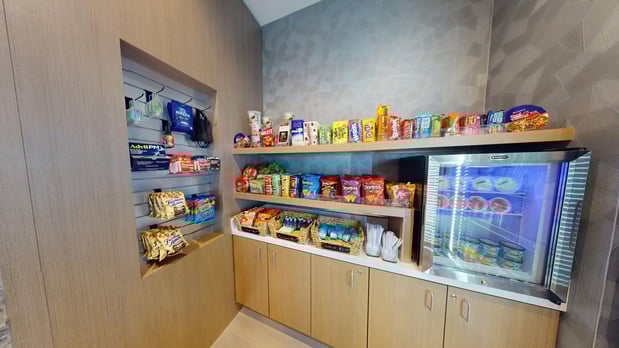 Images Holiday Inn Express & Suites Chicago Schaumburg by IHG