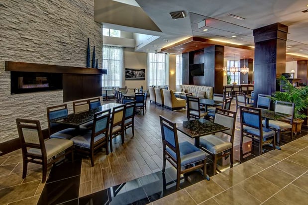 Images Hampton Inn & Suites Nashville-Downtown