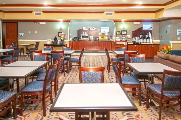 Images Holiday Inn Express & Suites Bakersfield Central by IHG