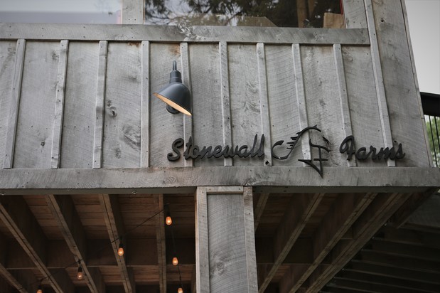 Images Stonewall Farms, LLC