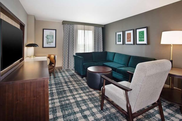 Images DoubleTree by Hilton Lansing