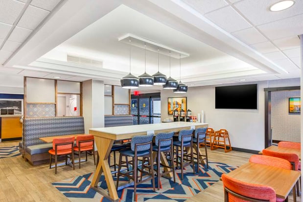 Images Hampton Inn Mebane