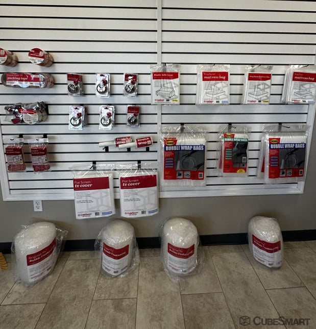 Images CubeSmart Self Storage