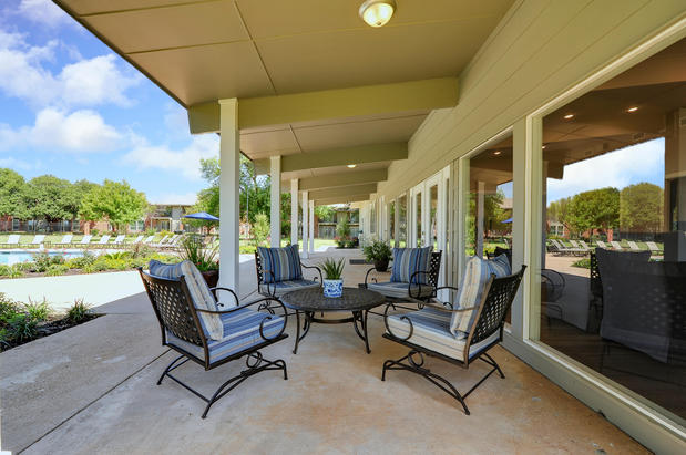 Images Midtown Apartments