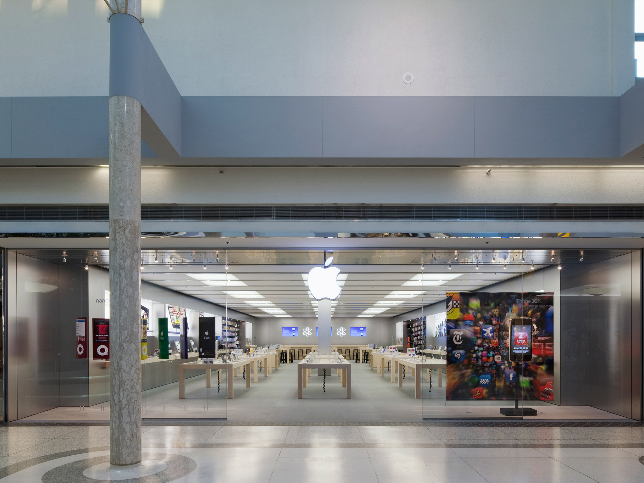 Images Apple Oakridge Centre - Closed