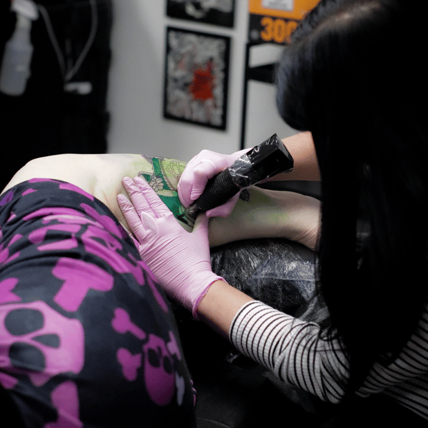 Images Thirteen Roses Tattoo & Aesthetics