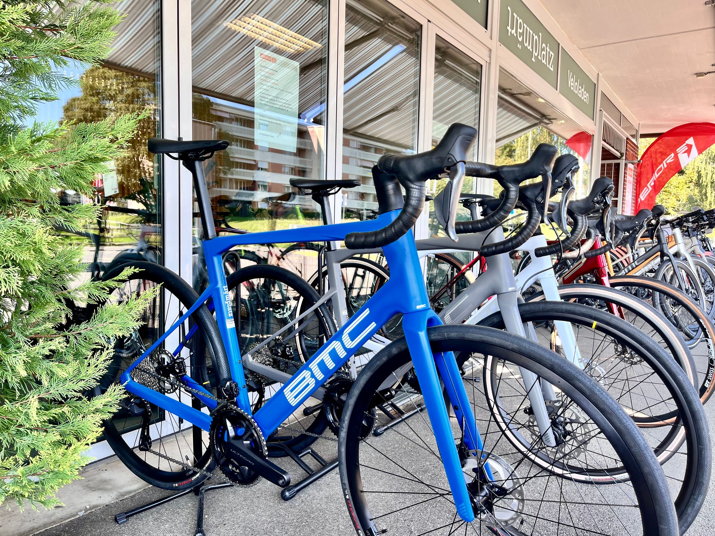 Bilder Stiftung Märtplatz Veloladen