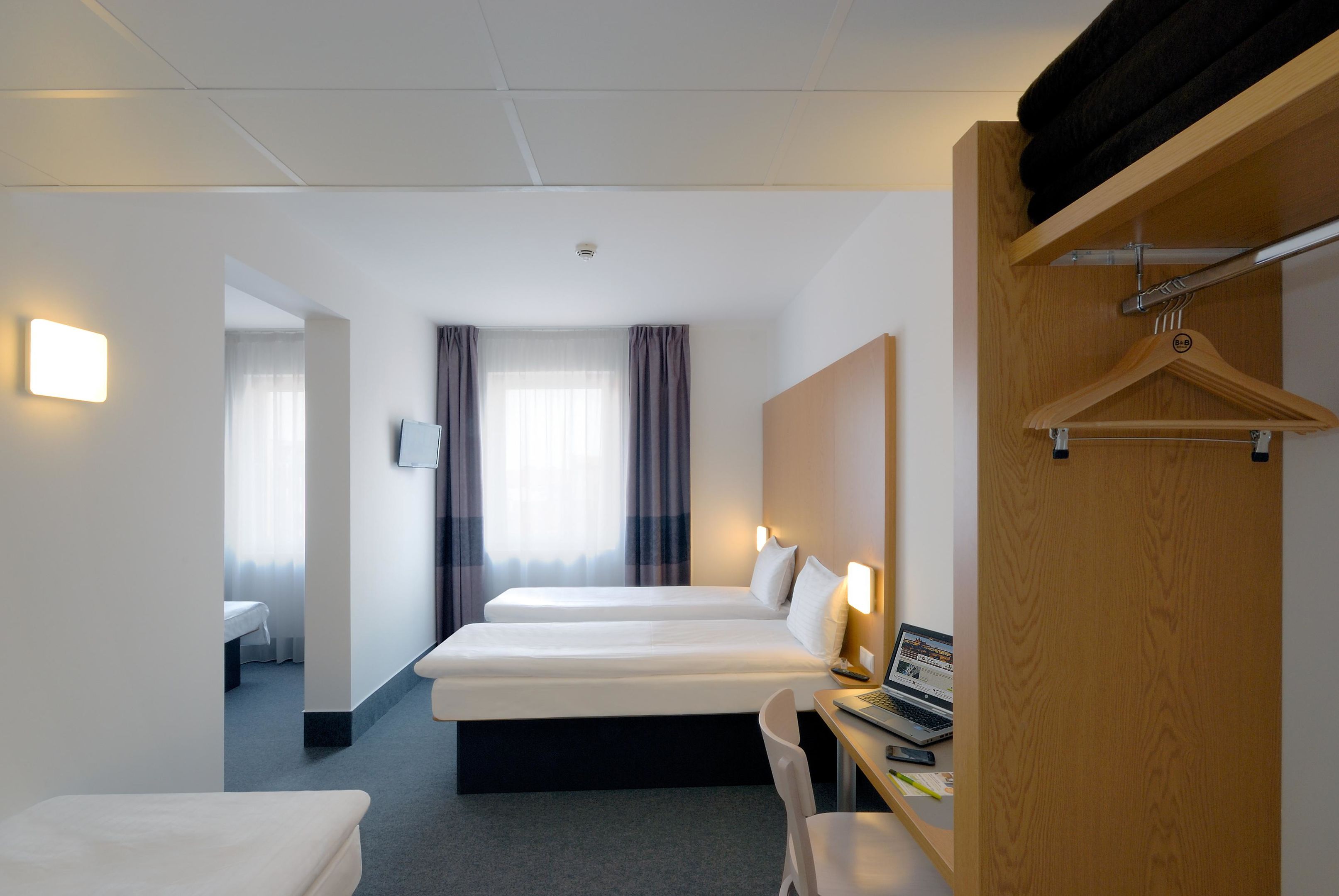 B&B HOTEL Prague-City