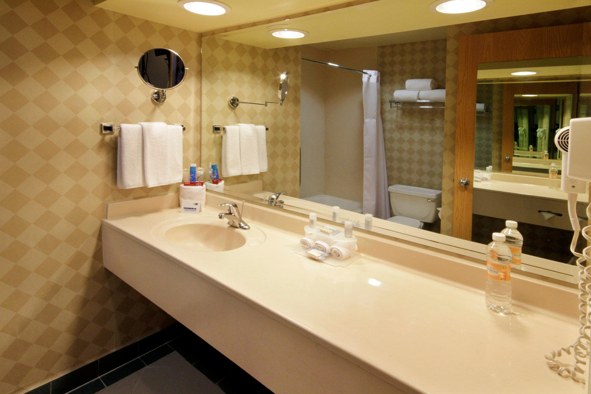Images Holiday Inn Express Torreon, an IHG Hotel