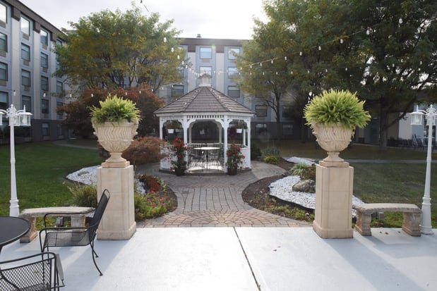 Images Holiday Inn Piscataway - Somerset by IHG