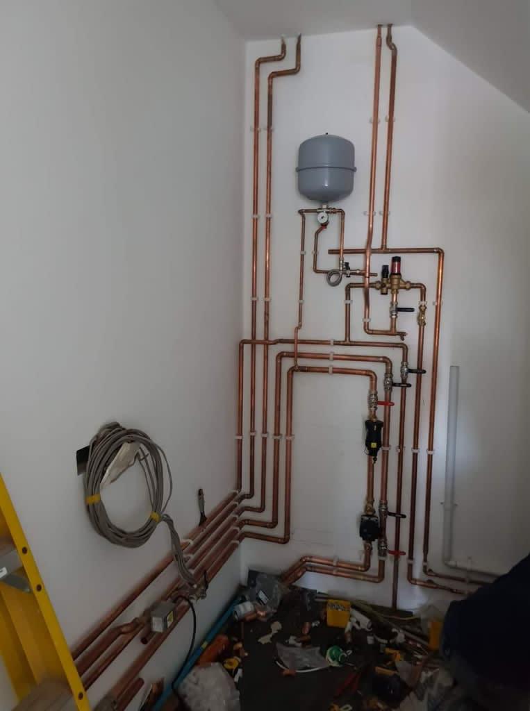 Images PT Heating and Plumbing