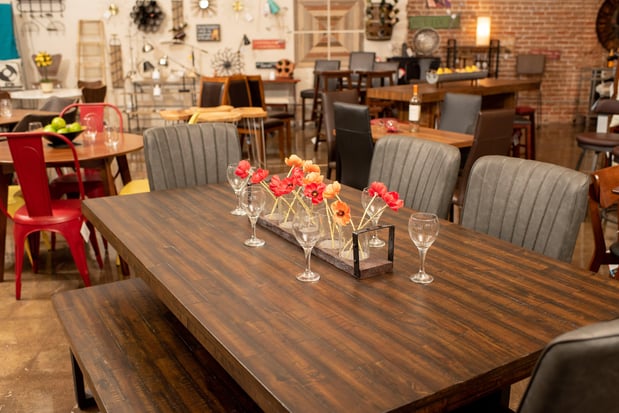 Images Su Casa! Furniture & Sleep Shop