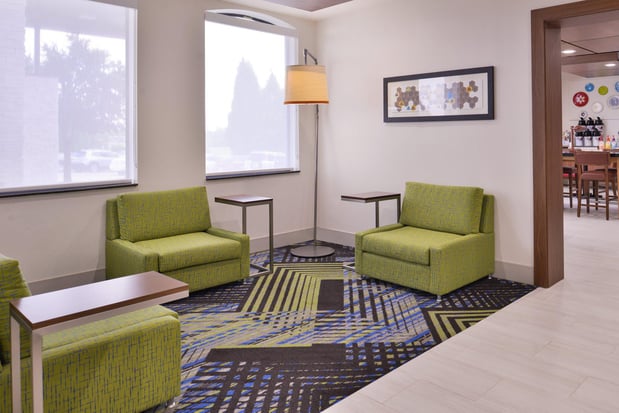 Images Holiday Inn Express & Suites Mesquite by IHG