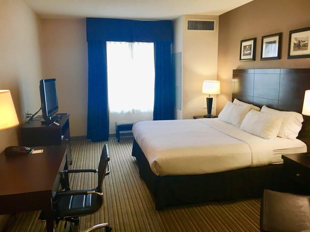 Images Holiday Inn Louisville Airport - Fair/Expo by IHG