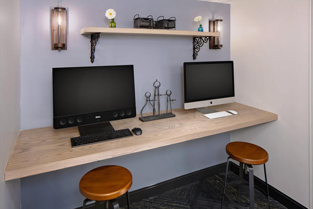 Images Hotel Indigo Boston Garden by IHG