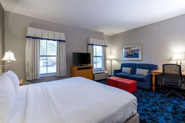 Images Hampton Inn & Suites Jacksonville Deerwood Park