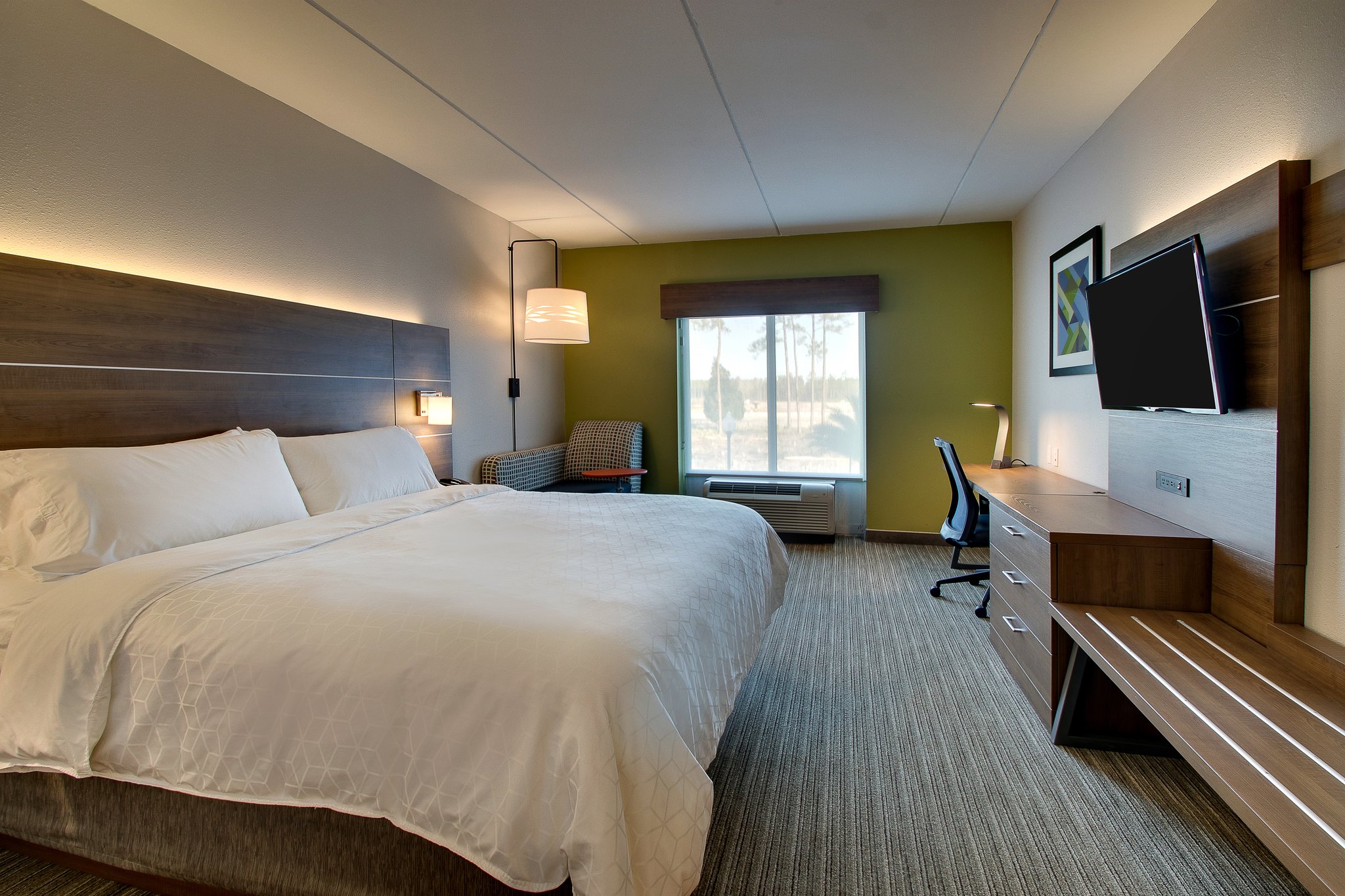 Holiday Inn Express & Suites Jacksonville North-Fernandina by IHG Image