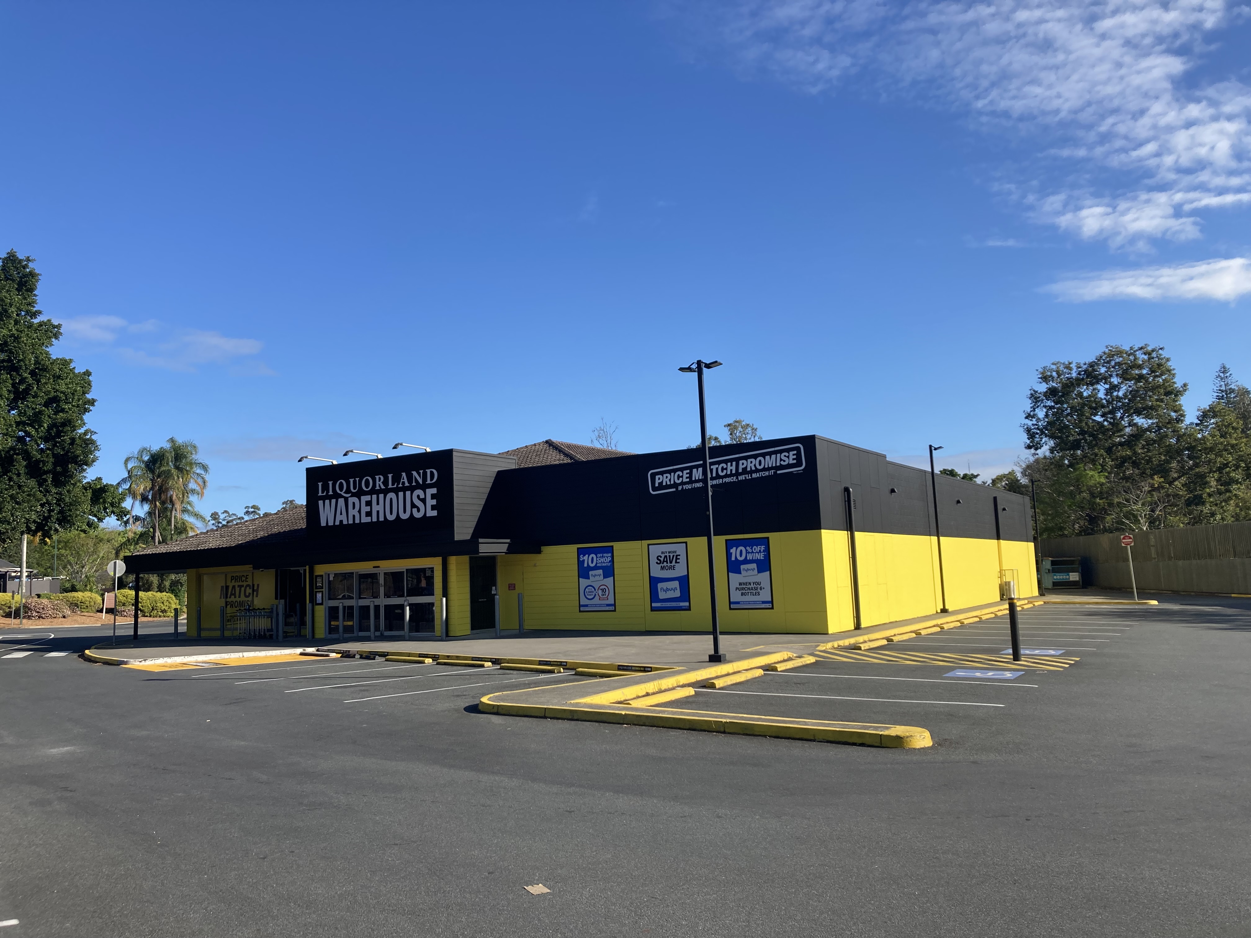 Images Liquorland Warehouse Kenmore