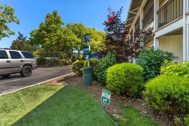 Images Best Western Plus Inn Scotts Valley