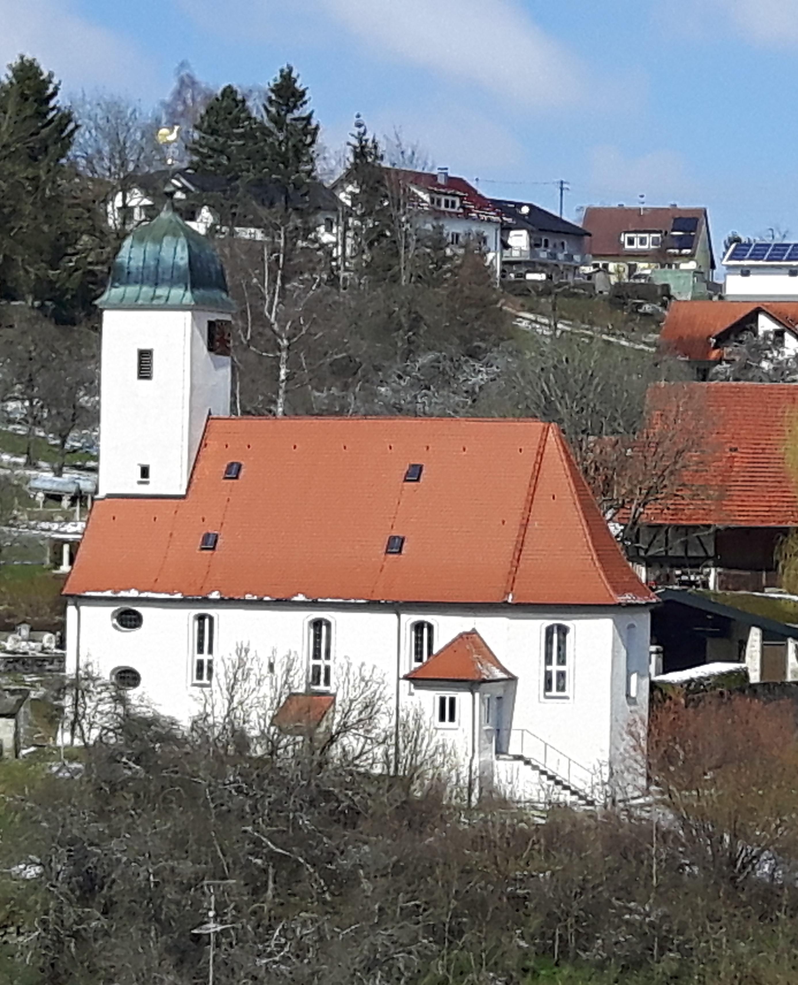 Barbarakirche - Evangelische Kirchengemeinde Lautertal-Buttenhausen, Kapellweg 5 in Münsingen