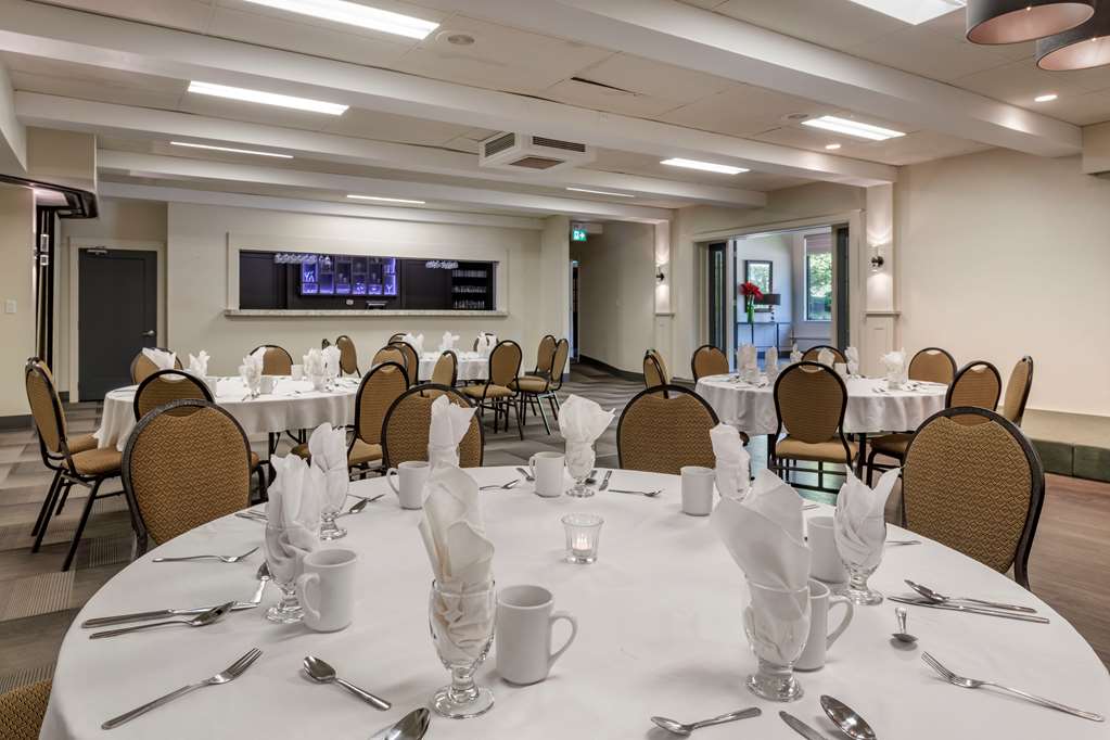 Meeting Room Dannys Suites, SureStay Collection By Best Western Beresford (506)546-6621