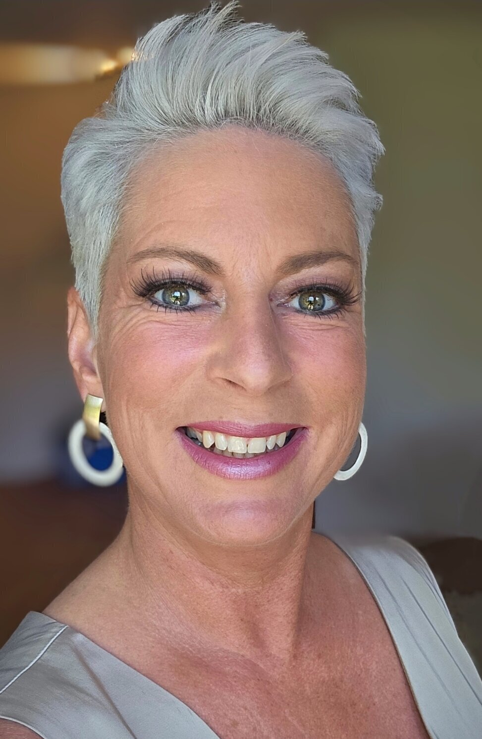 Aus2machGlück - freie Rednerin - Kerstin Kurz, Kastanienstraße 4A in Siegburg