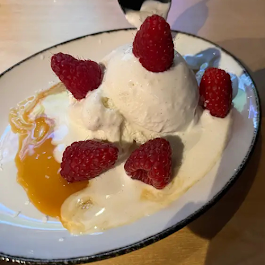 Images 1717 KITCHEN + COCKTAILS