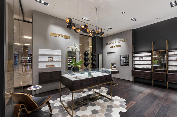 Images Oliver Peoples