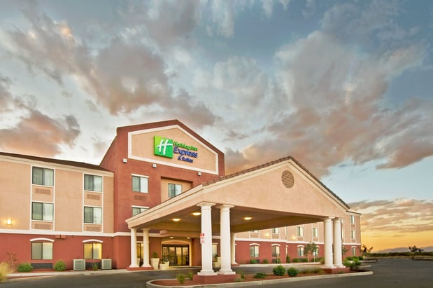 Images Holiday Inn Express & Suites Willcox by IHG