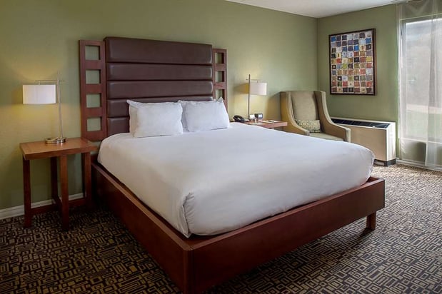 Images DoubleTree by Hilton Collinsville - St. Louis