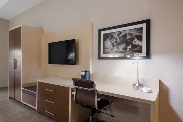 Images Best Western Bandera Suites & Saloon